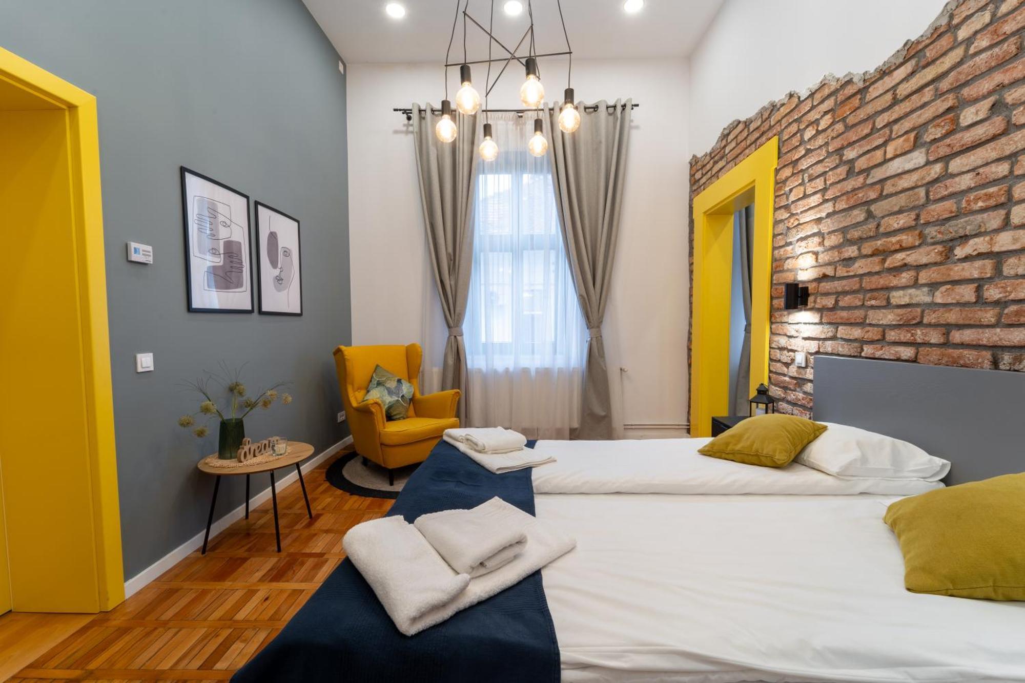 5 Star Luxury Studio-Old Town Center Cluj-Napoca Eksteriør billede